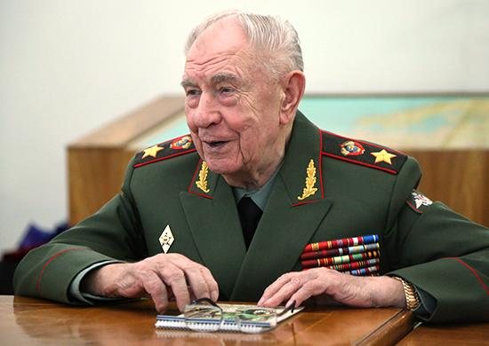 A general&#39;s pension in Russia is average